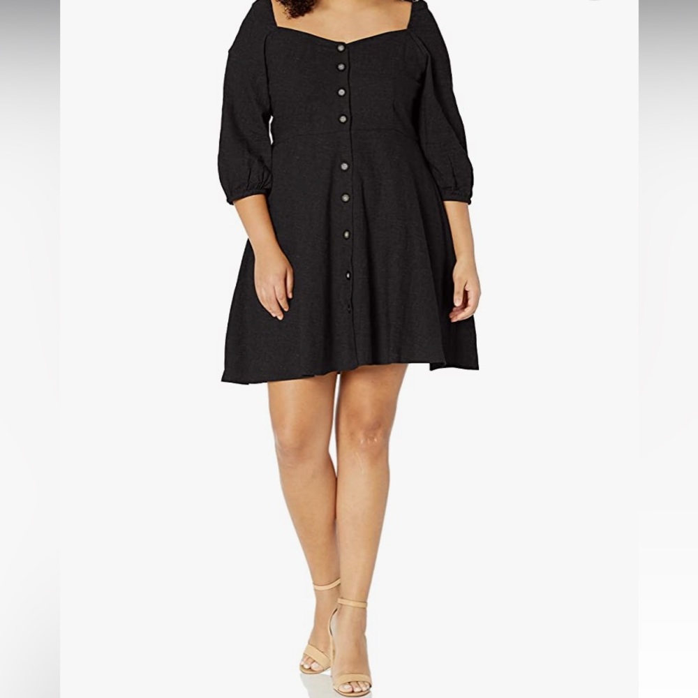 City Chic Women's Plus Size Short Dress with Button front casual NWT Size 14 BLK